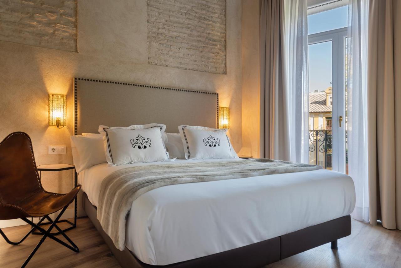 Casa Sevilla 1855 Suites By Epoca מראה חיצוני תמונה
